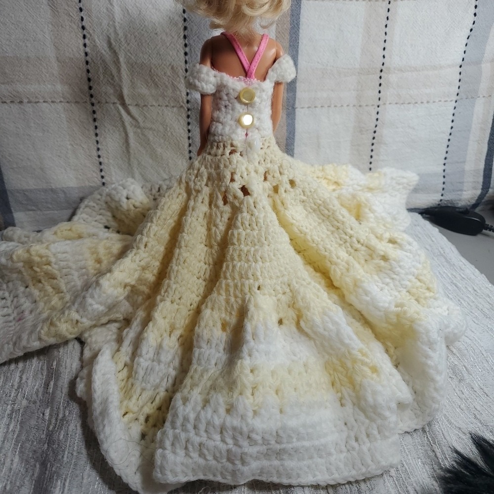 Handmade 11.5in Gown Doll Cream Vtg Crochet Southern Belle Lace Dress Accessory - Picture 3 of 4